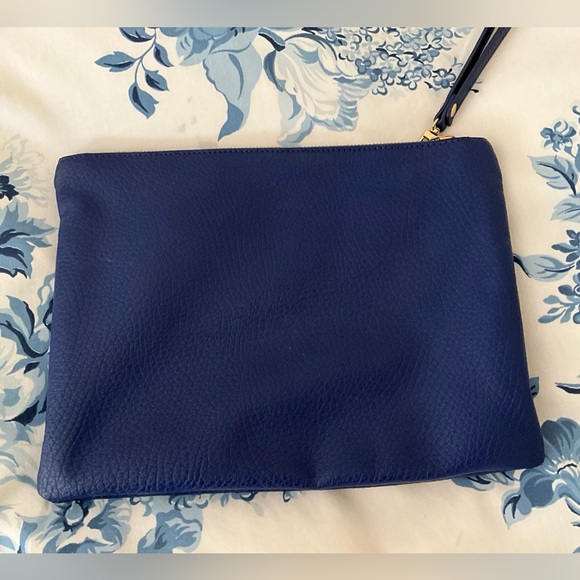 Royal blue wristlet - Picture 2 of 4